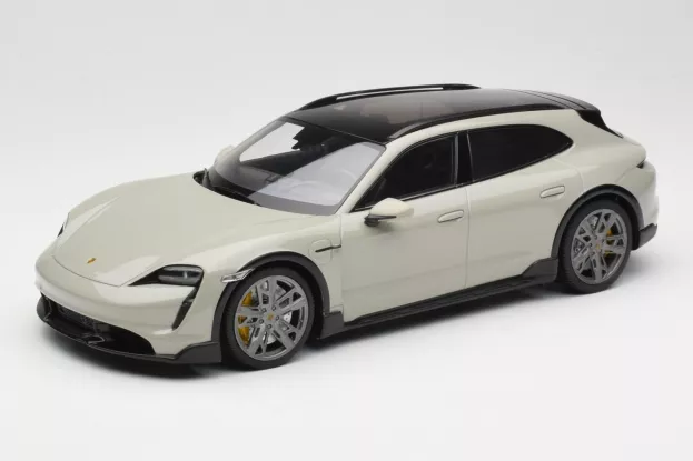 Minichamps Porsche Taycan Turbo S Cross Turismo 2021 1:18 155069302