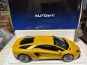 1:18 Autoart Lamborghini Aventador S Giallo Orion (Pearl Yellow)#79132 New