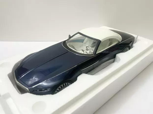 Schuco Mercedes Maybach Vision 6 Cabriolet Spider Concept 2018 1:18 450018300