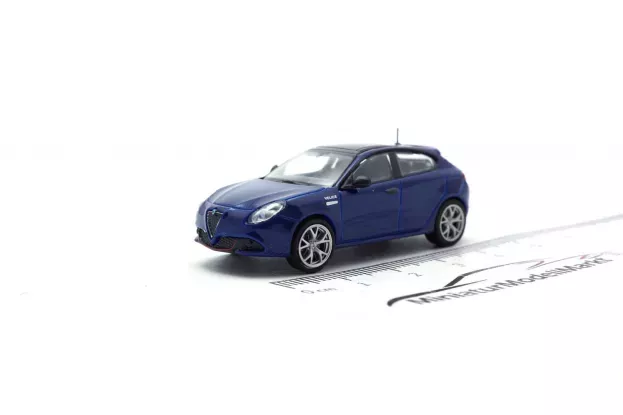 Minichamps Alfa Romeo Giulietta Veloce 2017 1:87 870120006