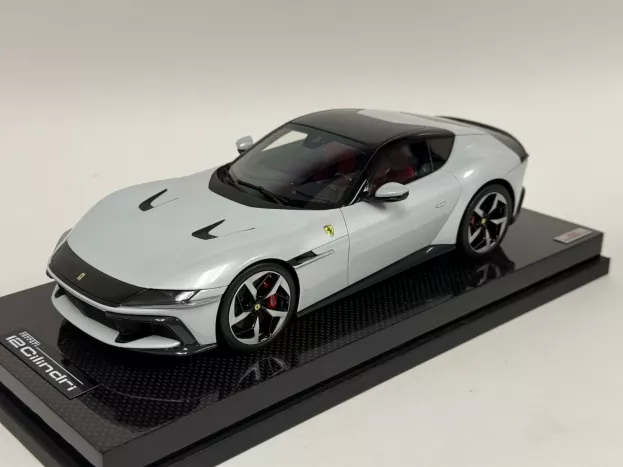 MR Models Ferrari 12cilindri Coupe V12 830cv 2024 Con Vetrina With Showcase 1:18 FE043B
