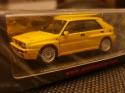 1x Spark S8993 LANCIA DELTA HF integral evolution YELLOW 1993 Special- 1:43
