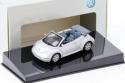 1:43 Autoart VW Beetle Cabriolet Reflex Silver Metallic 59758