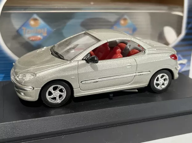 Solido Peugeot 206 Cc Closed 1:43 1558