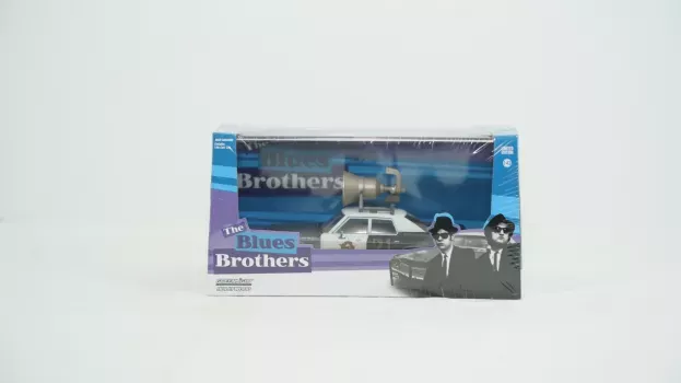 Greenlight Dodge Monaco Bluesmobile With The Horn On The Roof 1974 The Blues Brothers 1:43 86423