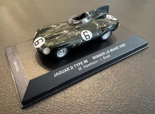 IXO Models Jaguar D-type 3.4l Team Jaguar Cars Ltd N 6 Winner 24h Le Mans 1955 J.m.hawthorn I.l.bueb 1:43 LM1955