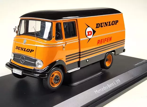 Schuco Mercedes L319 Van Dunlop 1:43 3353