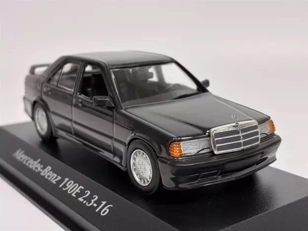 Minichamps Mercedes 190e 2.3 16v w201 1984 1:43 940035601