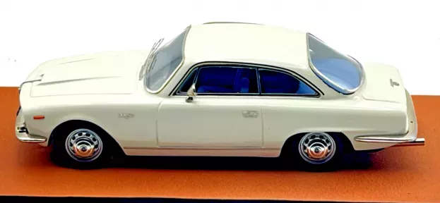 Looksmart Alfa Romeo 2600 Sprint Coupe 1966 1:43 LS148B