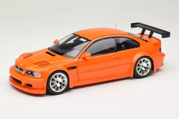 Minichamps Bmw 3-series M3 Gtr E46 Street 2001 1:18 100012106