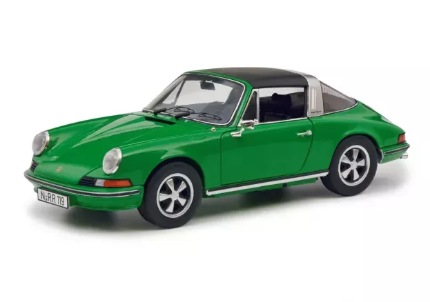 Schuco Porsche 911s Targa Cabriolet 1973 1:18 450047100