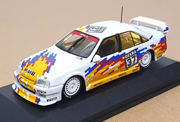 Minichamps Opel Omega A 300 Evo Team Irscher N 37 Testversion 1990 V.strycek 1:43 14012