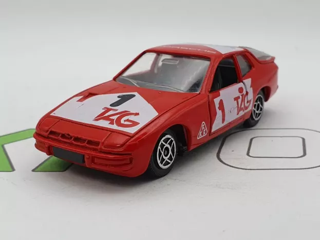 Solido Porsche 924 Turbo Coupe 1978 1:43 1324
