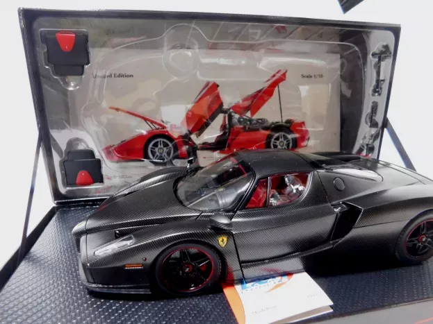 BBR Ferrari Enzo 2004 1:18 HE180043