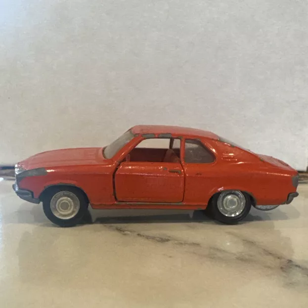 Schuco Opel Manta Sr 1:66 839