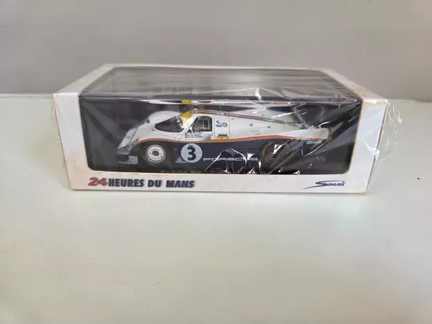Spark Porsche 956l 2.6l Turbo Team Rothmans Porsche N 3 Winner 24h Le Mans 1983 Al Holbert Hurley Haywood Vern Schuppan 1:43 43LM83