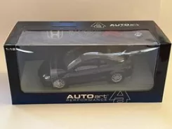 AUTOart Honda Integra Type R RHD DC5 Black 73242