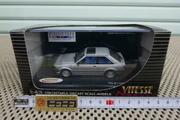 Vitesse Ford Escort Mkiii Gl 1980 1:43 24830