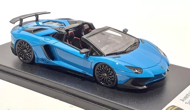 Looksmart Lamborghini Aventador Lp750-4sv Superveloce Roadster Spider 2015 1:43 LS454A