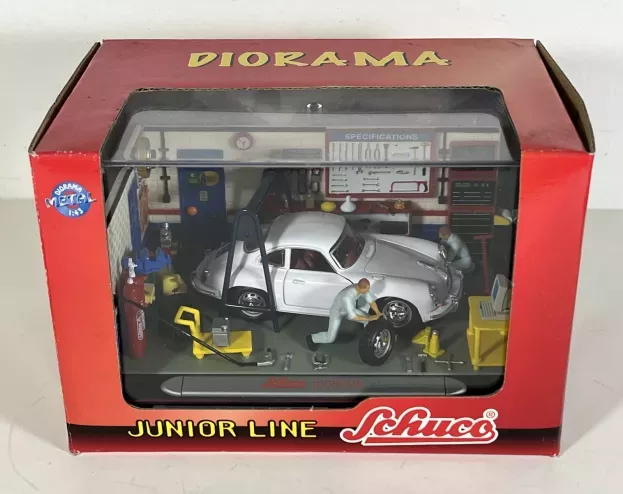 Schuco Porsche Diorama Officina Meccanica + Porsche 356 Coupe 1:43 27032