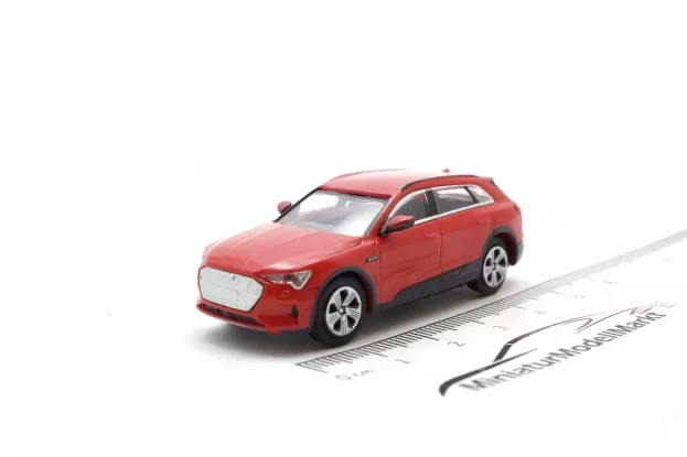 Minichamps Audi E-tron 2020 1:87 870018224