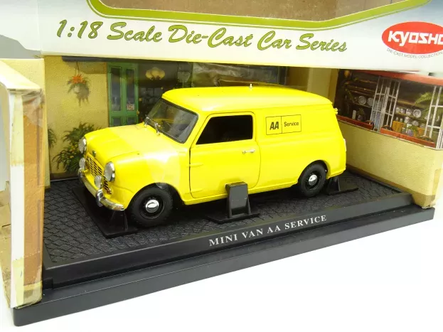 Kyosho Mini Van Aa Service 1:18 08193A