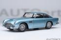 70288 1/18 Aston Martin DB5 Light Blue Pearl
