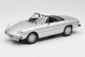 187884 Alfa Romeo 2000 Spider Silver Norev 1/18