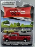 Greenlight GL68030b  2022 Ram 2500 Laramie 4x4 Showroom Floor 1:64