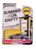 Greenlight Ford Mustang Coupe Holley Accel Ignition 2011 1:64 41170E