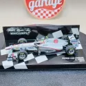 Minichamps Sauber F1 C30 N 17 Race Version 2011 S.perez 1:43 410110017