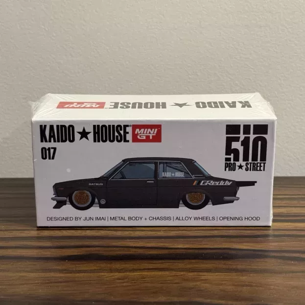 Mini-GT Datsun 510 Kaido House Designed By Jun Imai 1972 1:64 KHMG017