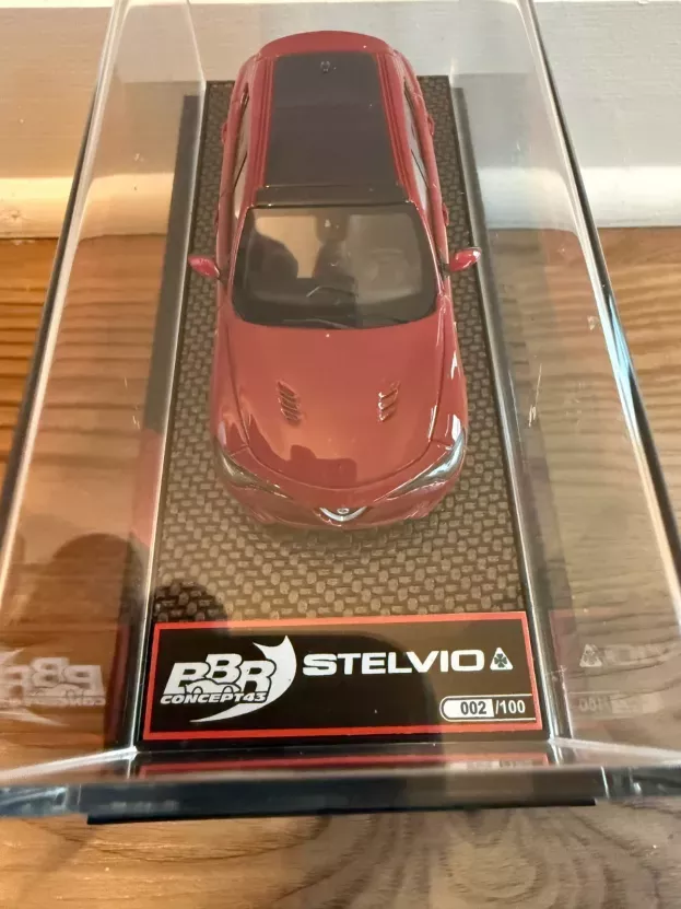 BBR Alfa Romeo Stelvio Q4 Quadrifoglio V6 Biturbo 510hp Los Angeles Show 2016 1:43 BBRC200A