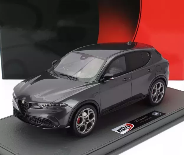 BBR Alfa Romeo Tonale Veloce 2023 Con Vetrina With Showcase 1:18 BBRC1856E-VET