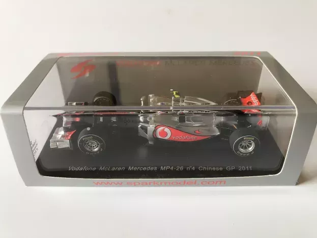 Spark Mclaren F1 Mp4-26 N 4 Gp 4th China 2011 J.button 1:43 S3023