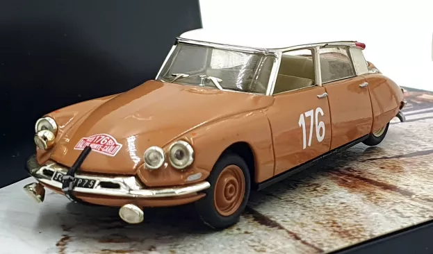 Vitesse Citroen Id19 N 176 Winner Rally Montecarlo 1959 Paul Coltelloni Pierre Alexandre 1:43 VMC04