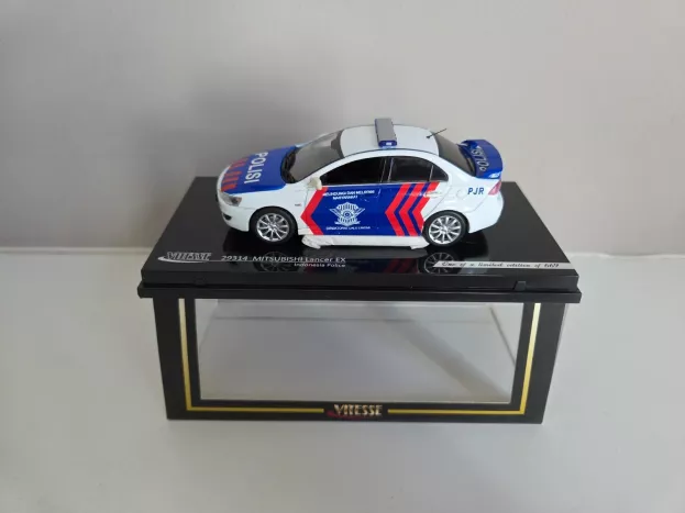 Vitesse Mitsubishi Lancer Indonesia Police 2007 1:43 29314
