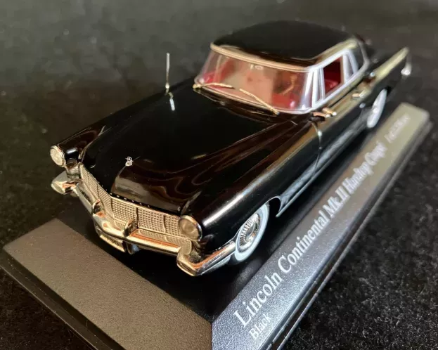 Minichamps Lincoln Continental Mk Ii 1956 1:43 82300