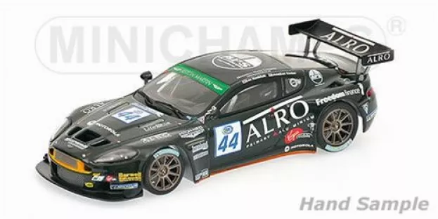 Minichamps Aston Martin Dbrs9 Team Barwell Motorsport N 44 Fia Gt3 Spa Francorchamps 2006 Cocker Machitski 1:43 400061344