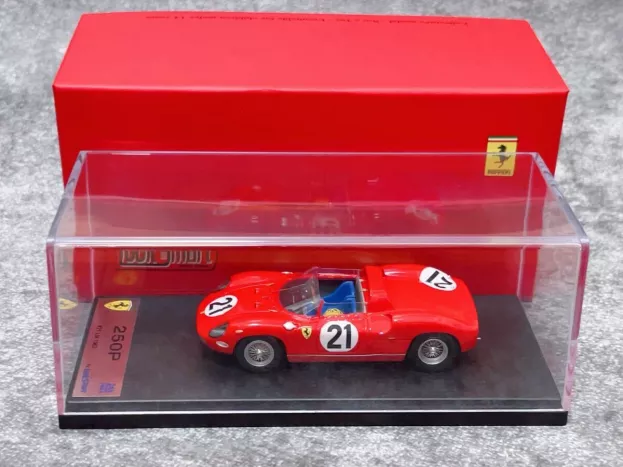 Looksmart Ferrari 250p Spider 3.0l V12 Team Ferrari Spa Sefac N 21 Winner 24h Le Mans 1963 Ludovico Scarfiotti Lorenzo Bandini 1:43 LSLM063