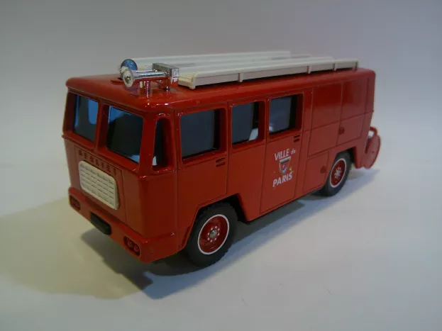 Solido Berliet Gak 17 Truck Furgon Mixte Fire Engine 1978 Vigile Del Fuoco 1:55 375