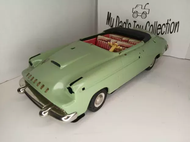 Schuco Packard Synchromatic 1:18 5700