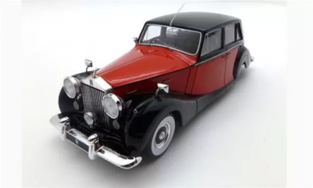 Truescale Rolls Royce Silver Wraith 4-door 1952 1:43 TSM134347