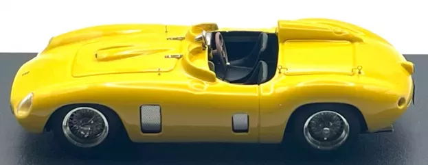 Looksmart Ferrari 500tr Spider 1956 1:43 LS301