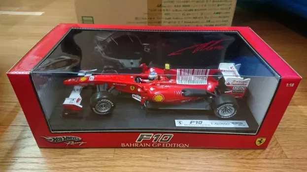 Hot Wheels Ferrari F1 F10 N 8 Winner Gp Bahrain 2010 Fernando Alonso 1:18 T6287