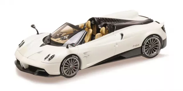 Almost Real Pagani Huayra Roadster 2017 1:43 ALM450302