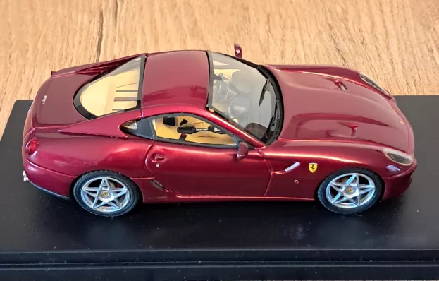 Looksmart Ferrari 599 Gtb Fiorano 2008 1:43 LS173C
