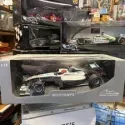 Minichamps Mercedes F1 Mgpw01 N 3 Showcar 2010 Michael Schumacher 1:18 150100073