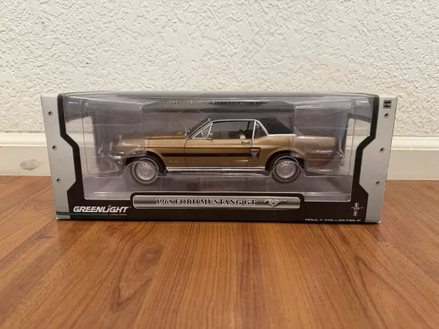 Greenlight Ford Mustang Gt California 1968 1:18 12811