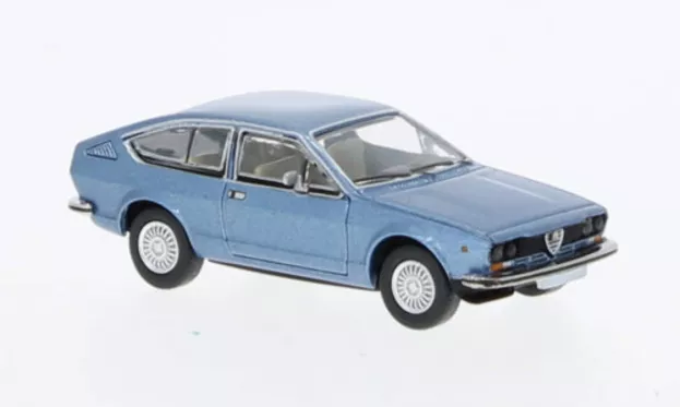 Premium Classixxs Alfa Romeo Alfetta Gt 1974 1:87 PCX870427